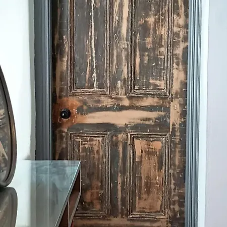 M044 An Teach Cloich The Stone House