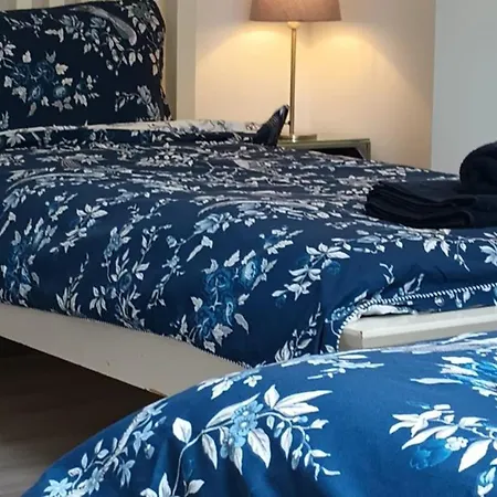 M044 An Teach Cloich The Stone House * Westport