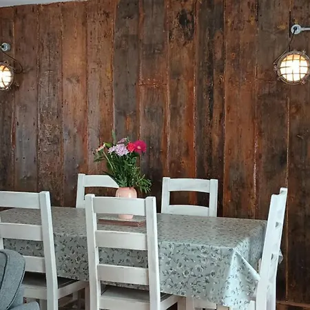 Holiday home M044 An Teach Cloich The Stone House