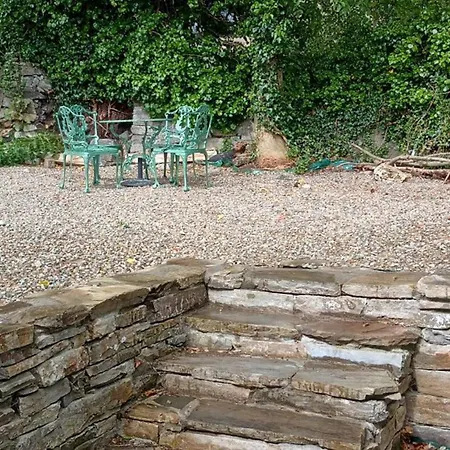 Holiday home M044 An Teach Cloich The Stone House *