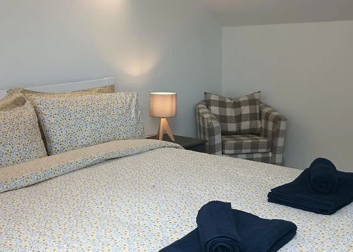 M044 An Teach Cloich The Stone House