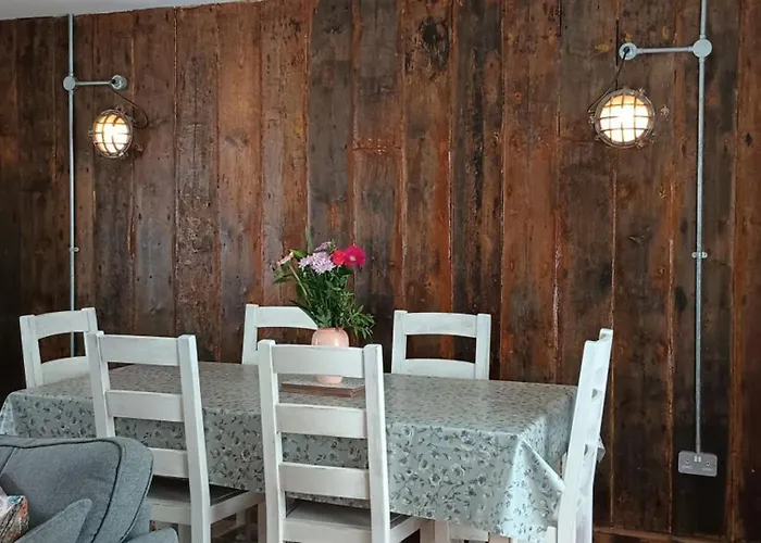 بيت للعطل M044 An Teach Cloich The Stone House